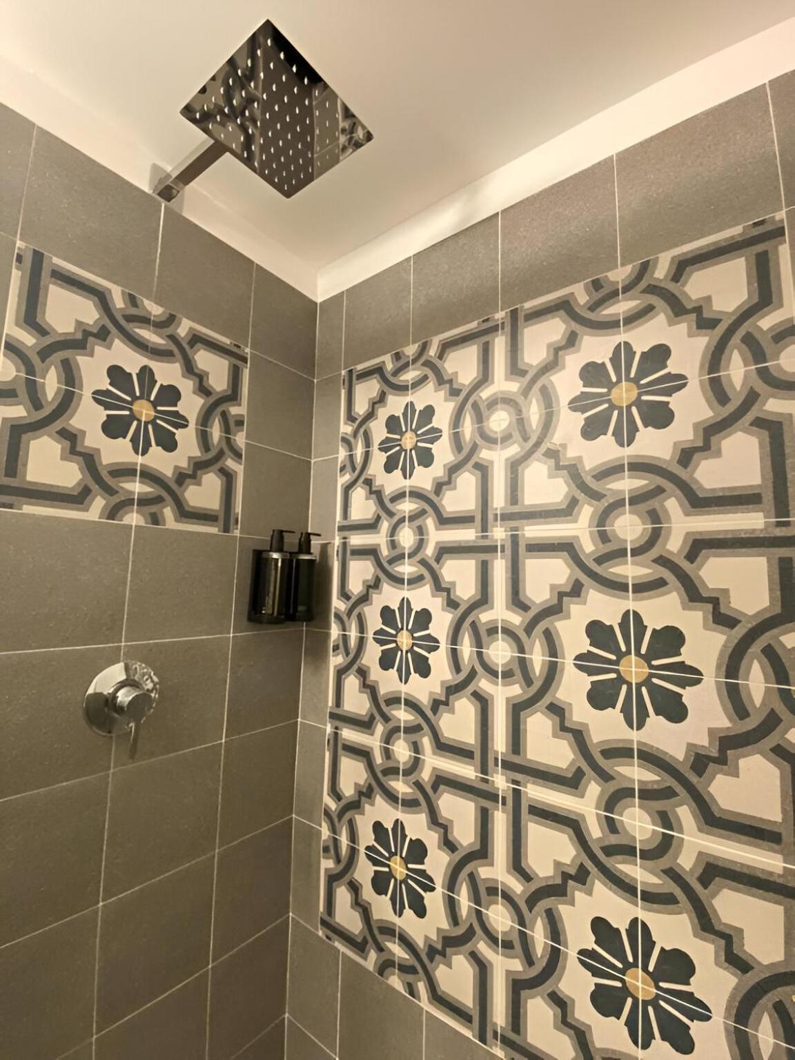 Bari Landlord 242 - Central Station Apartments Экстерьер фото