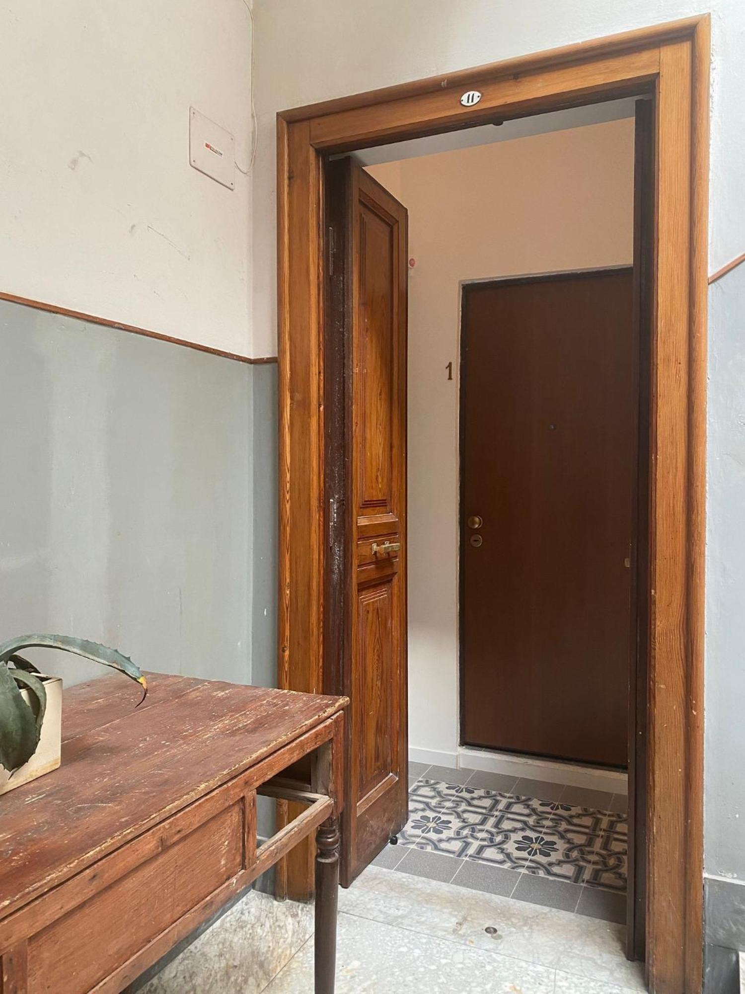 Bari Landlord 242 - Central Station Apartments Экстерьер фото
