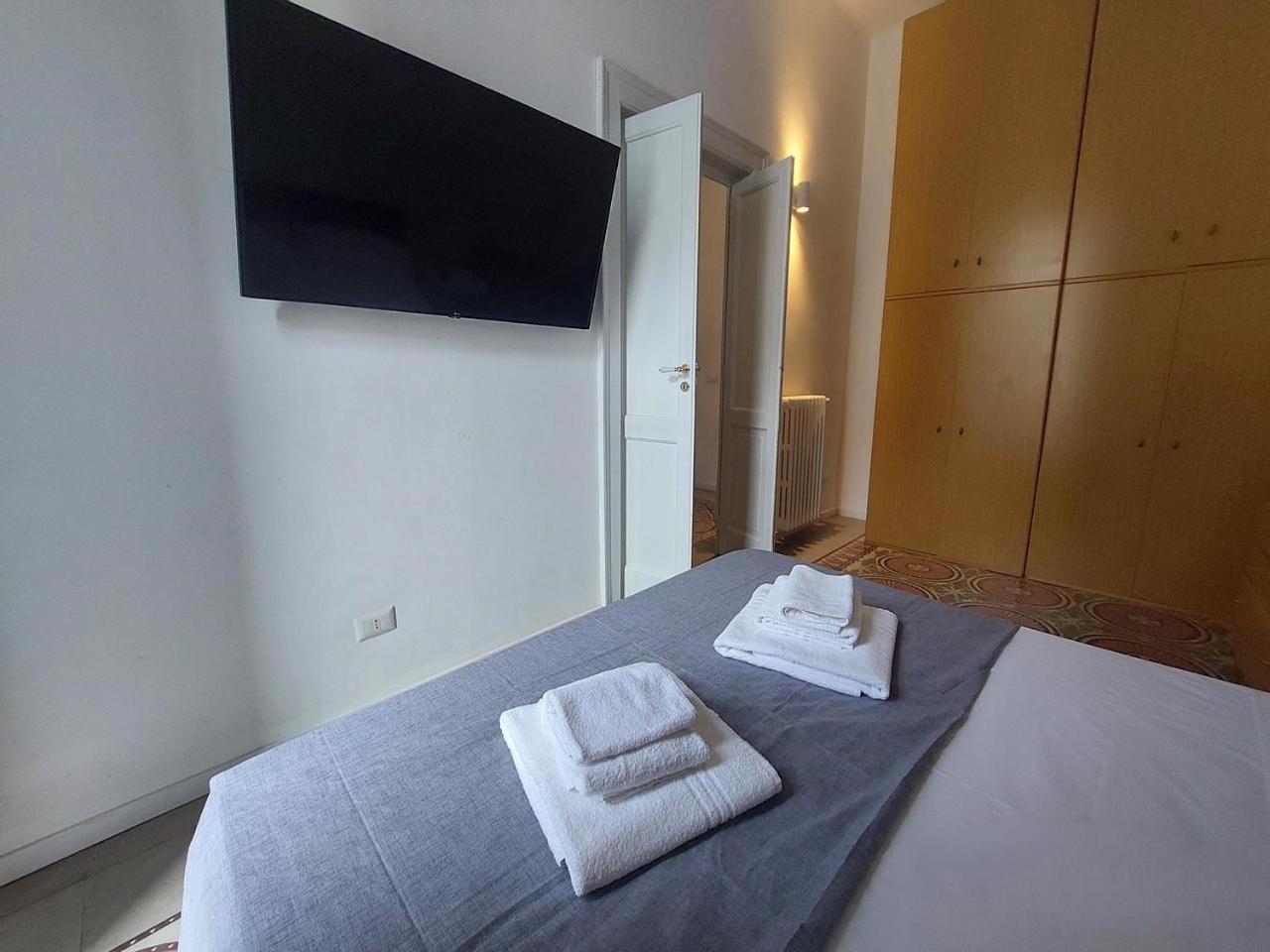 Bari Landlord 242 - Central Station Apartments Экстерьер фото
